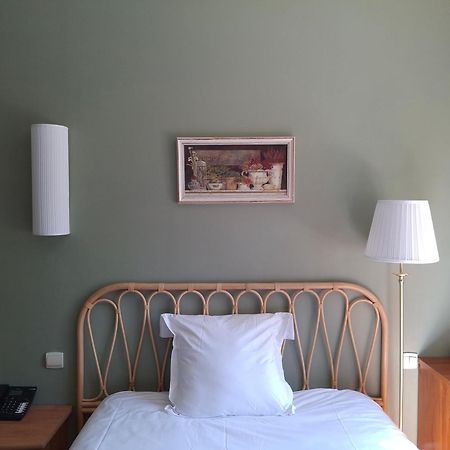 Hostellerie Du Lys Lamorlaye Luaran gambar
