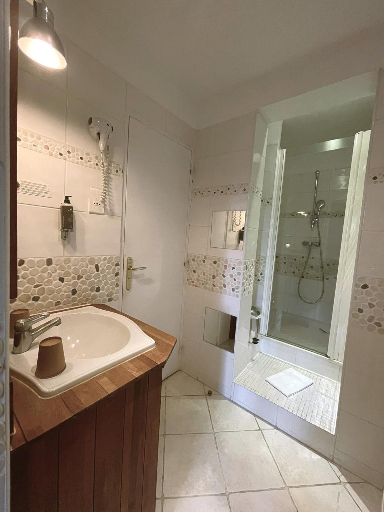 Hostellerie Du Lys Lamorlaye Luaran gambar