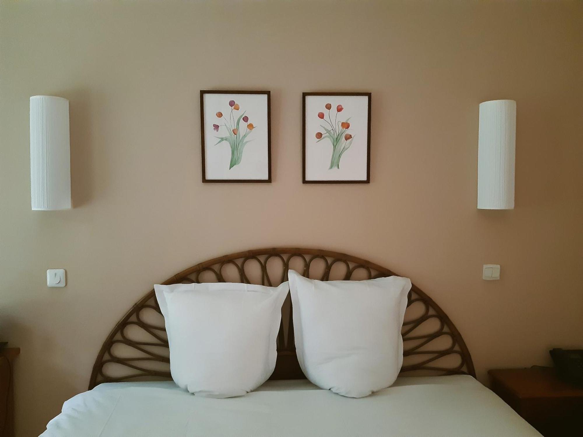 Hostellerie Du Lys Lamorlaye Luaran gambar