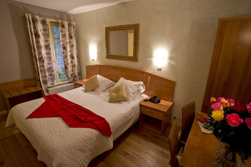 Hostellerie Du Lys Lamorlaye Luaran gambar