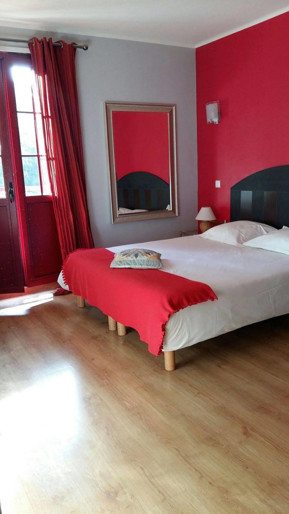 Hostellerie Du Lys Lamorlaye Luaran gambar