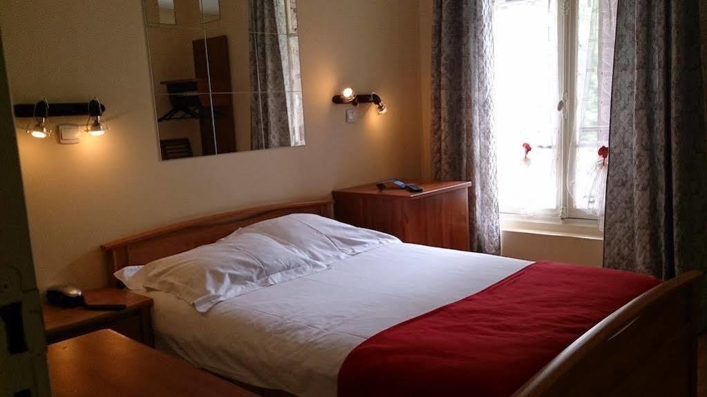 Hostellerie Du Lys Lamorlaye Luaran gambar